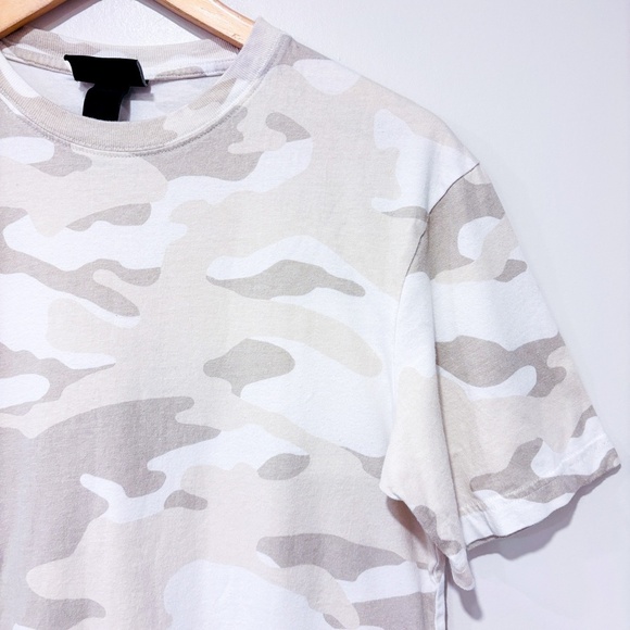 H&M Beige and white came t-shirt - Picture 3 of 6